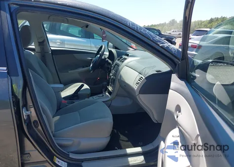 2013 Toyota Corolla S/Le from USA, damaged, VIN 2T1BU4EE9DC947526